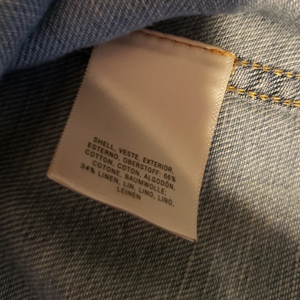 Anthro Holding Horses top - Picture 8 of 8